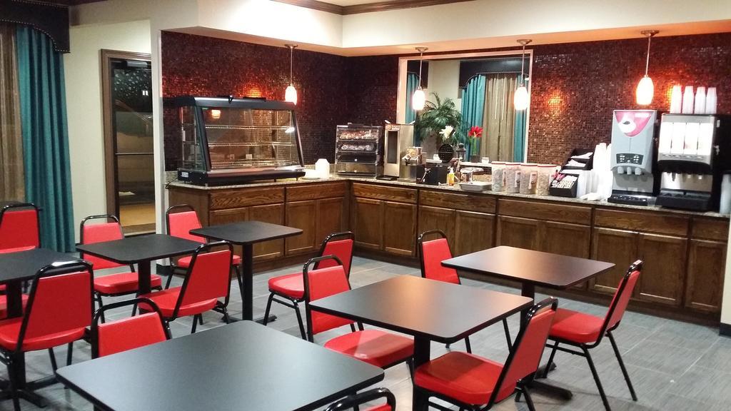 Texan Inn And Suites Tilden Екстериор снимка