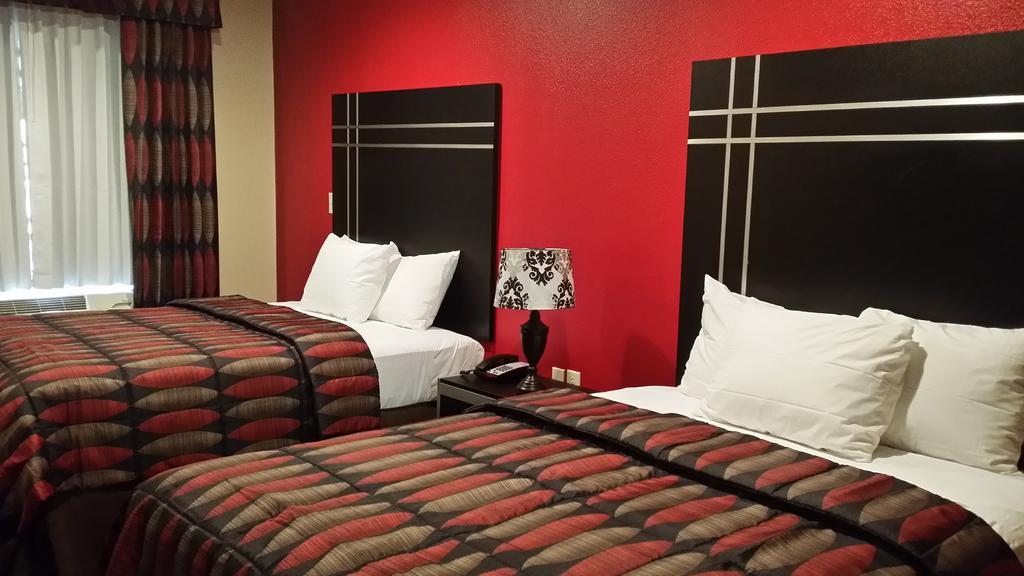 Texan Inn And Suites Tilden Стая снимка